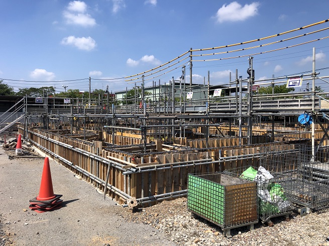 群馬県某市事務所新築工事基礎足場