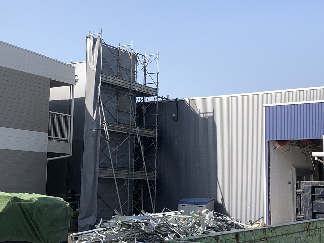 群馬県某市事務所解体工事に伴う仮設工事
