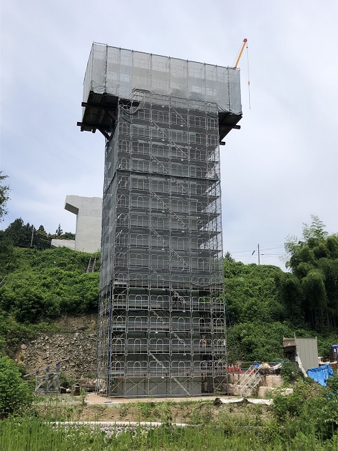 群馬県某所橋脚工事進行中