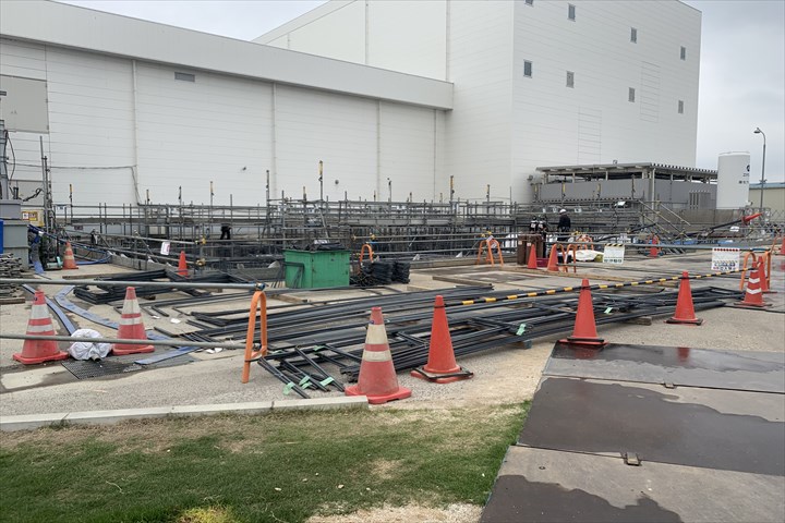 群馬県某所工場増築工事　打設用足場