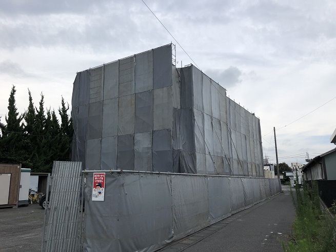 埼玉県某市　ビジネスホテル解体に伴う仮設工事
