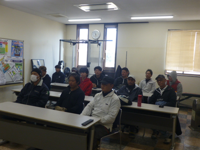 全体会議を開きました