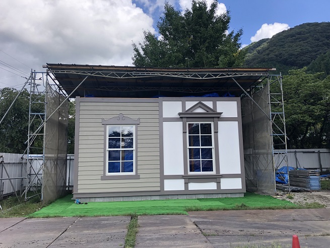 栃木県某市モックアップ仮設屋根工事
