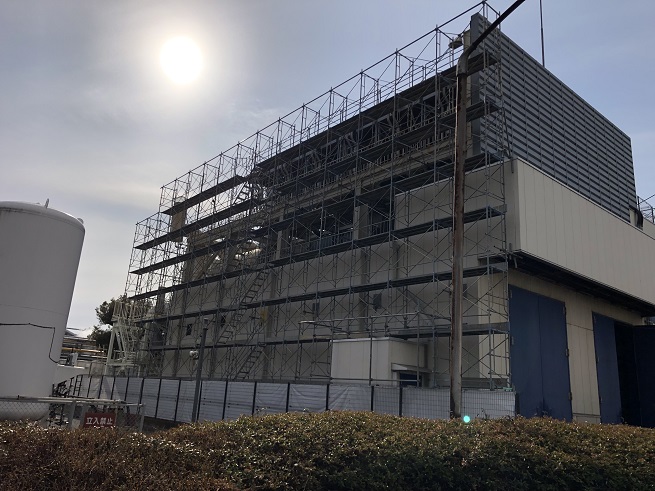 群馬県某市工場建屋解体足場