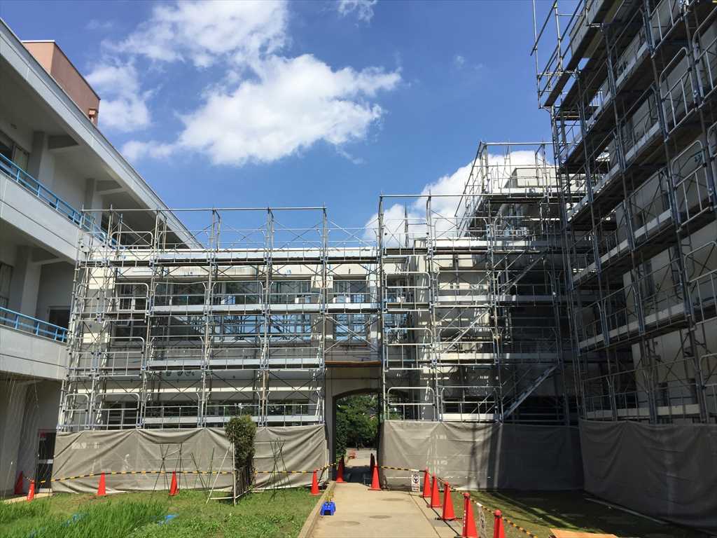 群馬県C町 先行手すり外部足場
