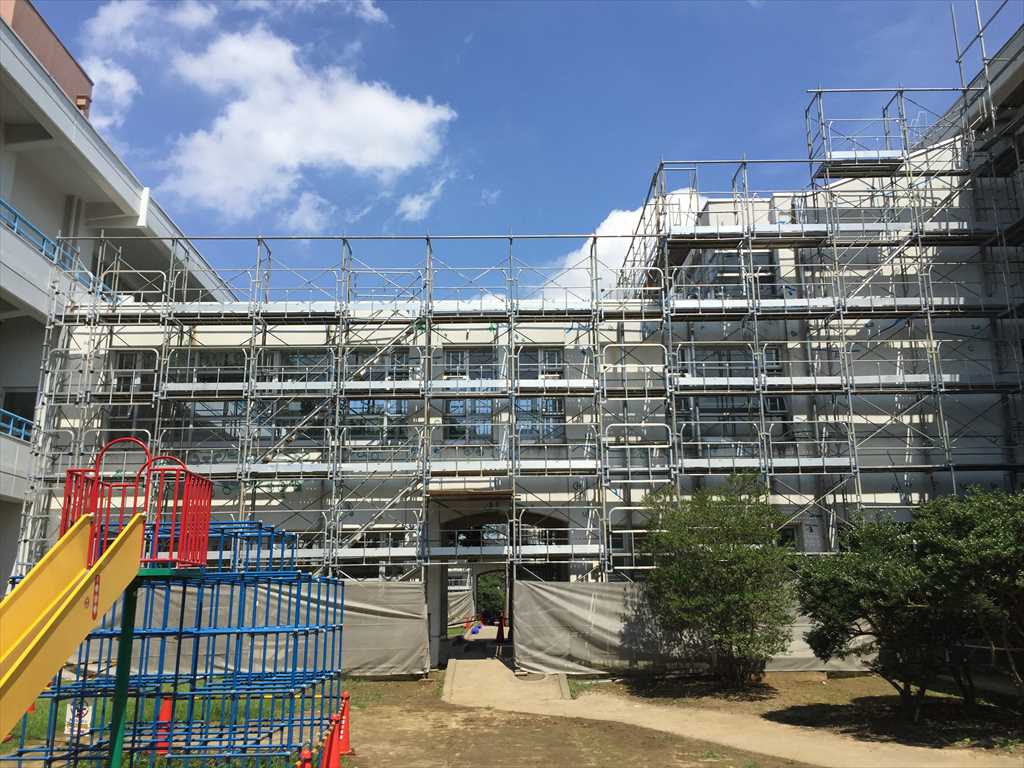 群馬県C町 先行手すり外部足場