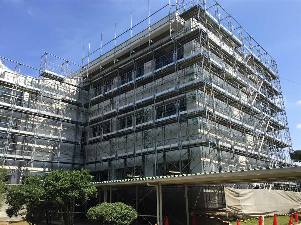 群馬県C町 先行手すり外部足場